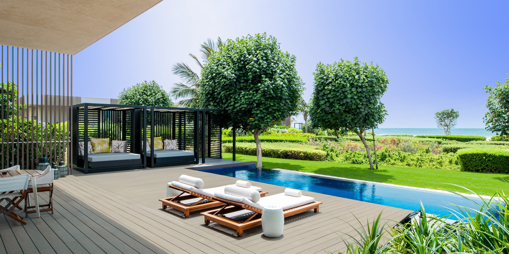 premium-two-bedroom-villa_pool.jpg